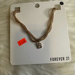 💥10/$10 Forever 21 Twisted Gold Necklace with Initial B Pendant
